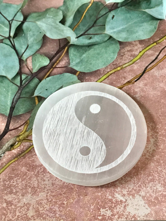 Selenite Charging Plate ~Yin /Yang