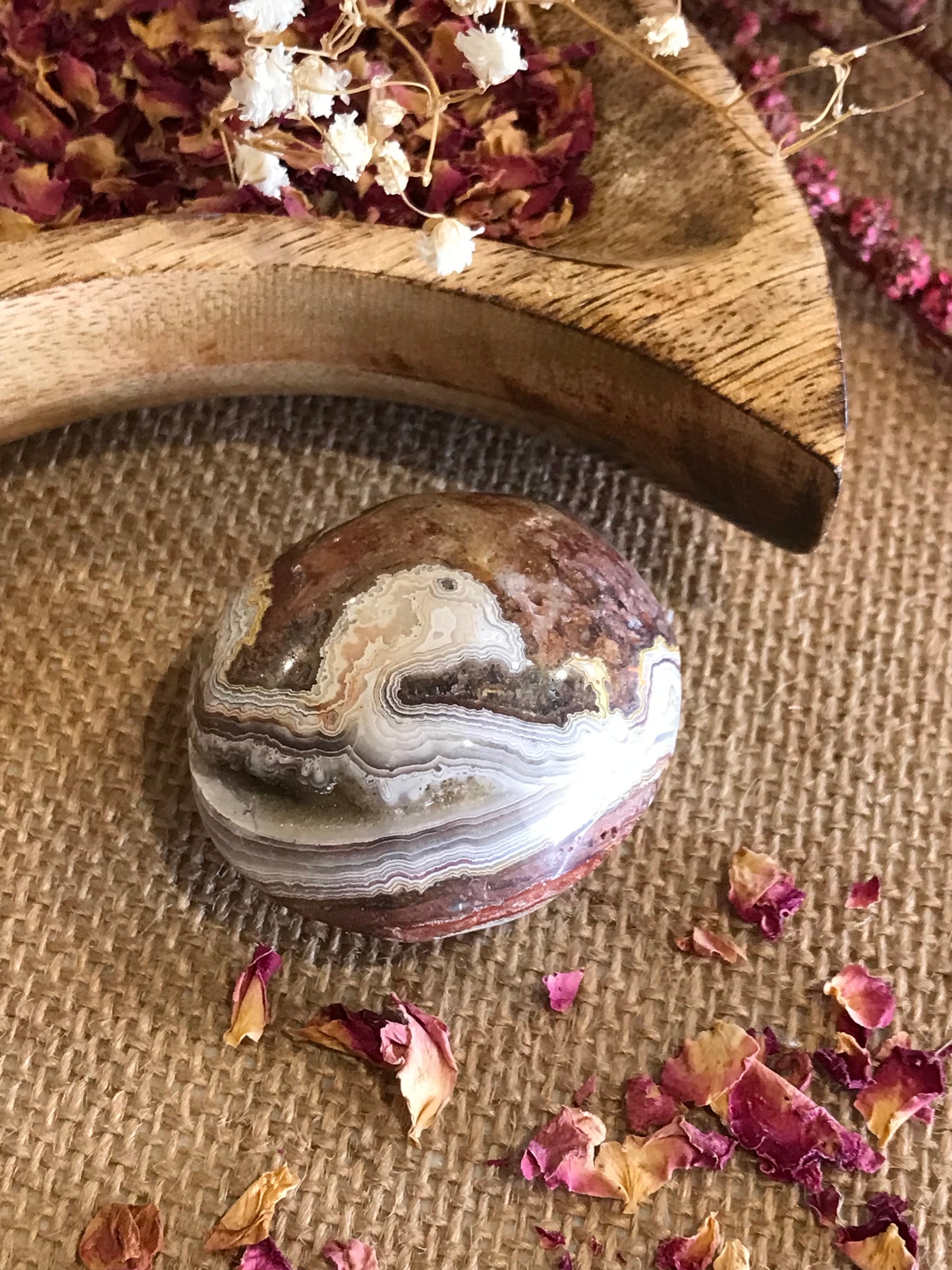 Mexican Sardonyx Pillow Palm Stone
