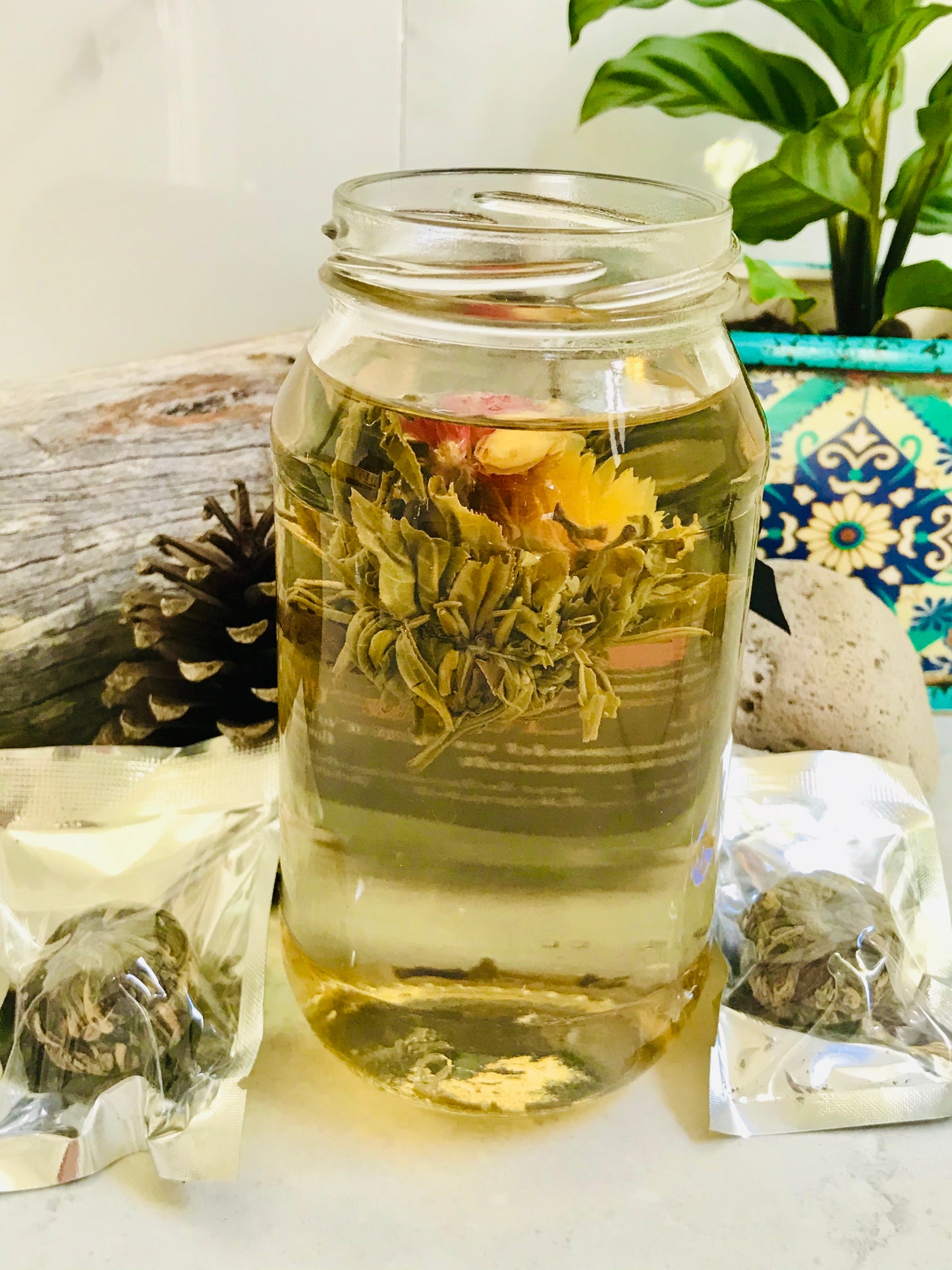 Organic SOULFUL AWAKENING ©️ Flowering Tea Balls (x4)